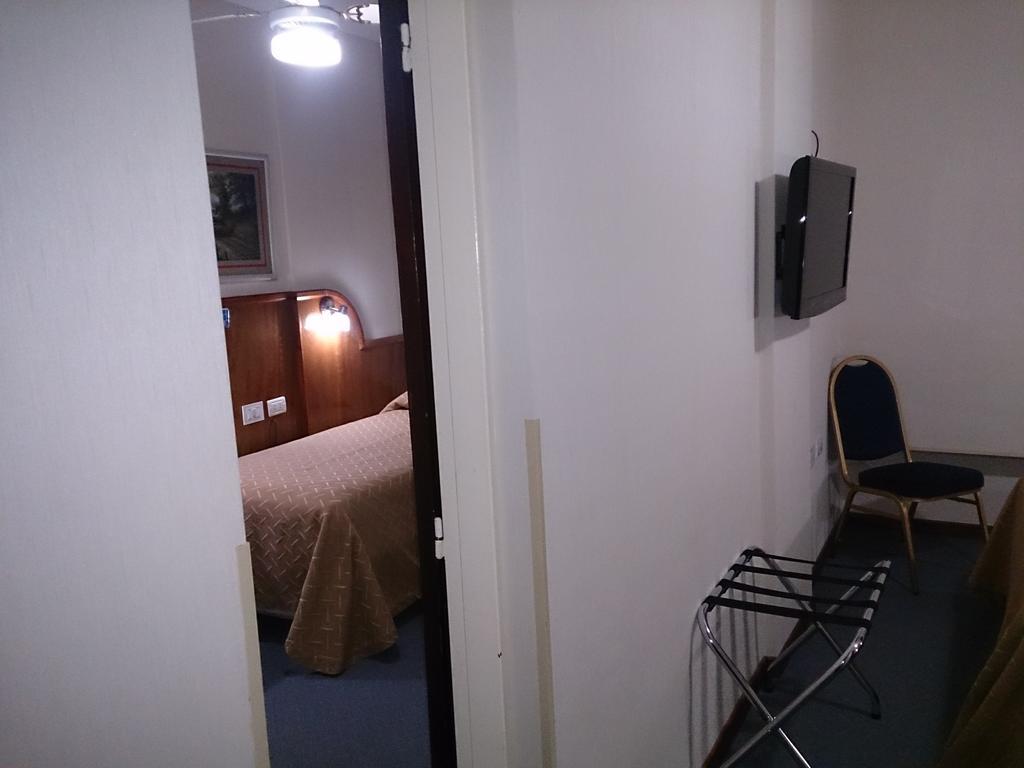 Hotel Orly Corrientes Chambre photo
